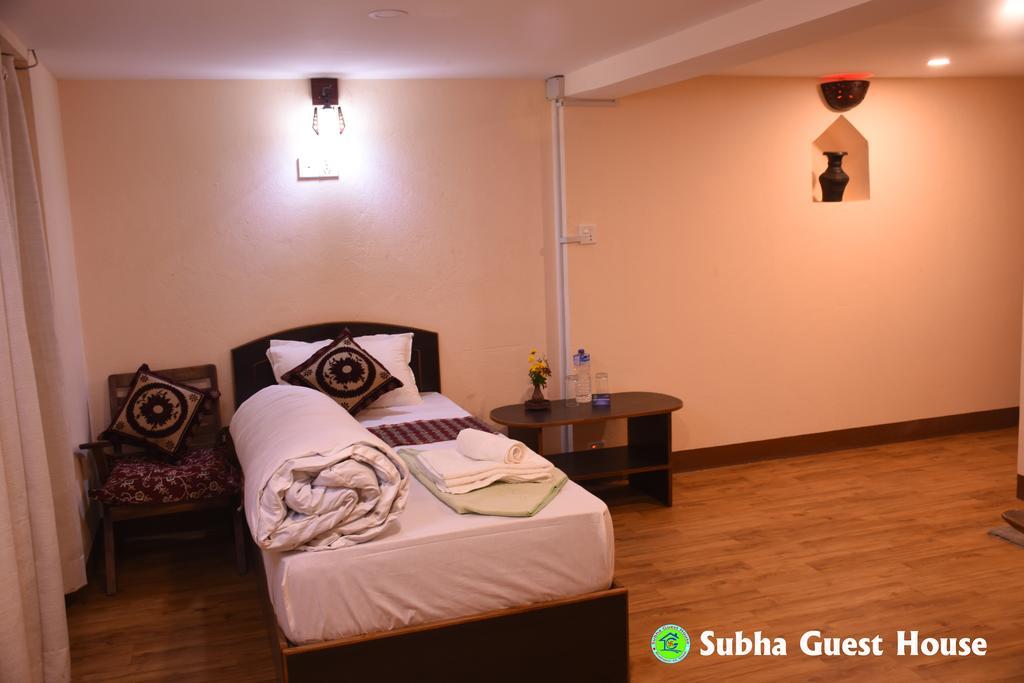 Subha Guest House بهاكتابور المظهر الخارجي الصورة